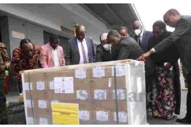 IEBC Invites Presidential Candidates to Witness Ballot Printing in Greece 