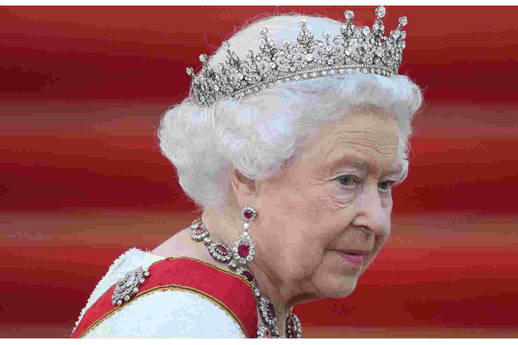  Britain’s Queen Elizabeth II Dies Aged 96