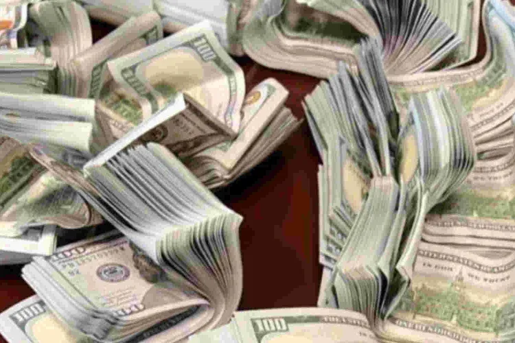 Six Women Arrested at JKIA Attempting to Smuggle Sh103 Million from India 