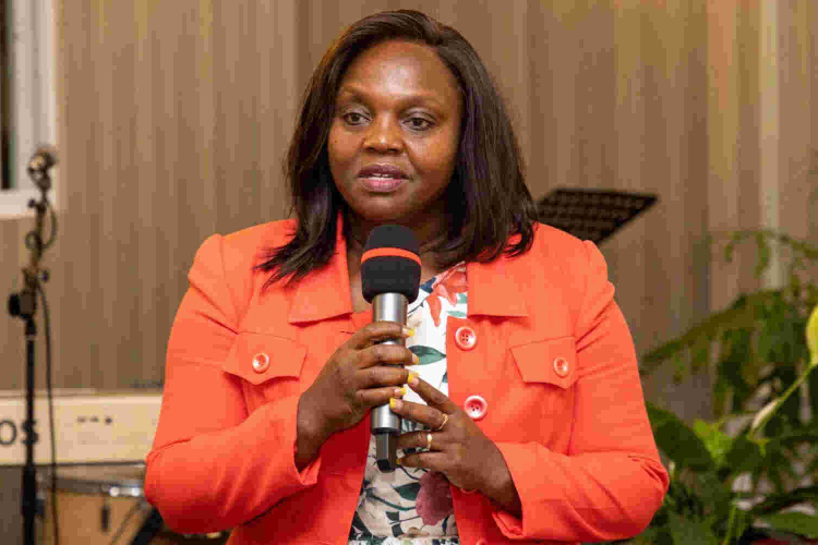 Kenya Gov't to Hold Mass Weddings for Police Officers to Encourage Family Values