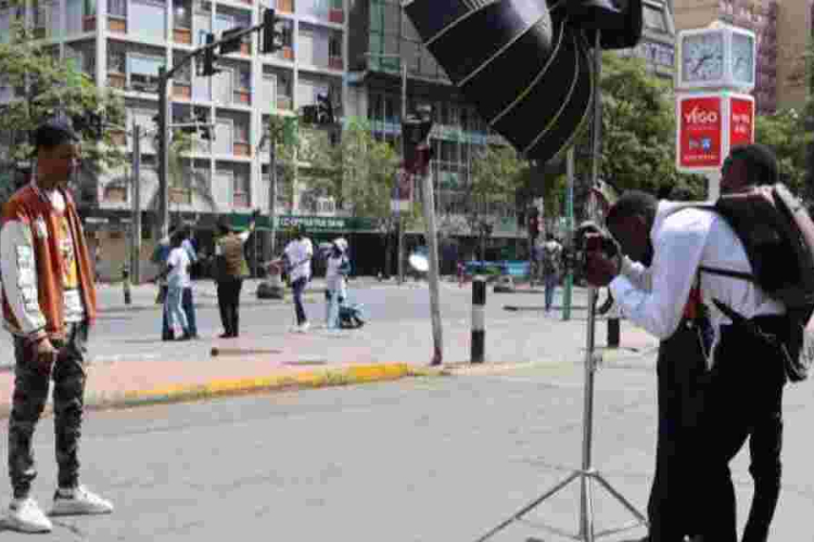 Nairobi Criminal Gangs Now Turn to Street Photographers