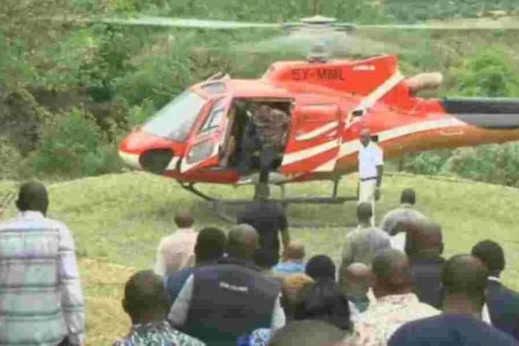 Political Shockwaves as Uhuru Makes a Surprise Visit to Kalonzo's Home