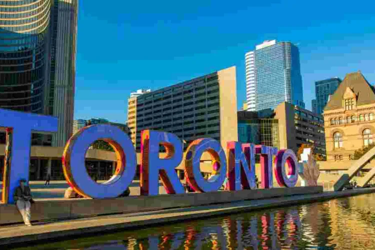 Canada Enhances Post-Graduation Work Permit Program for Master's Degree Graduates