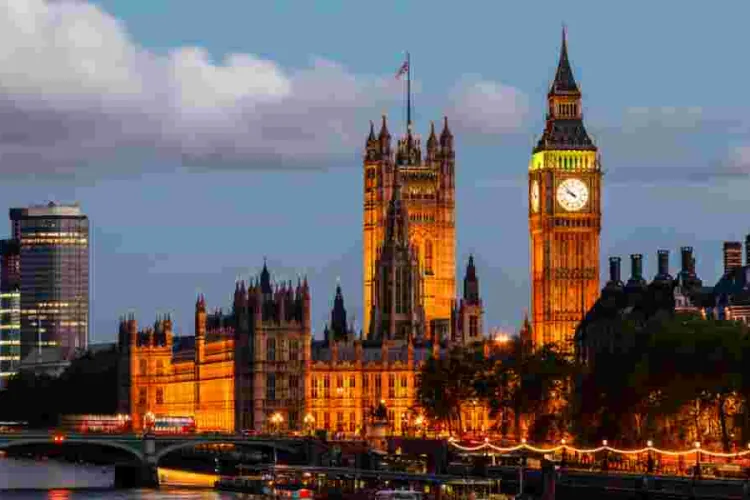 The UK Tightens Immigration Rules: Impact on Caregivers, Students, and Skilled Workers