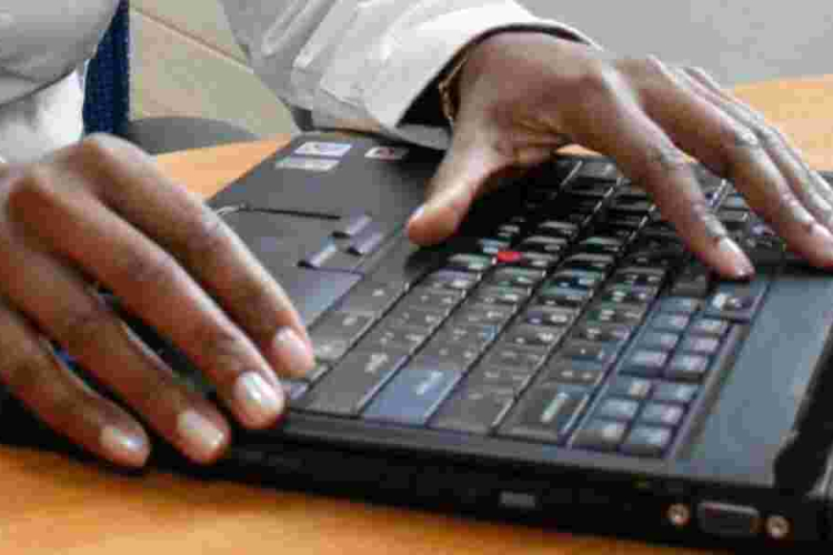 Slow Internet Connections Likely to Persist, Communications Authority of Kenya Warns