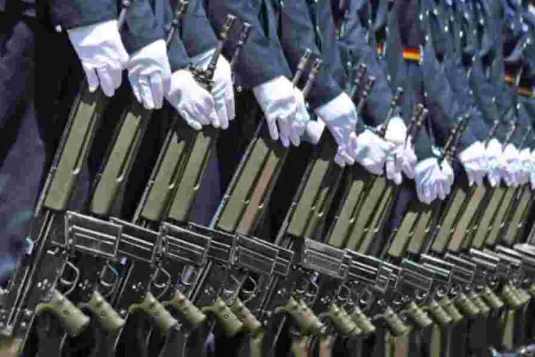 Kenya Raises Police Officers Salaries