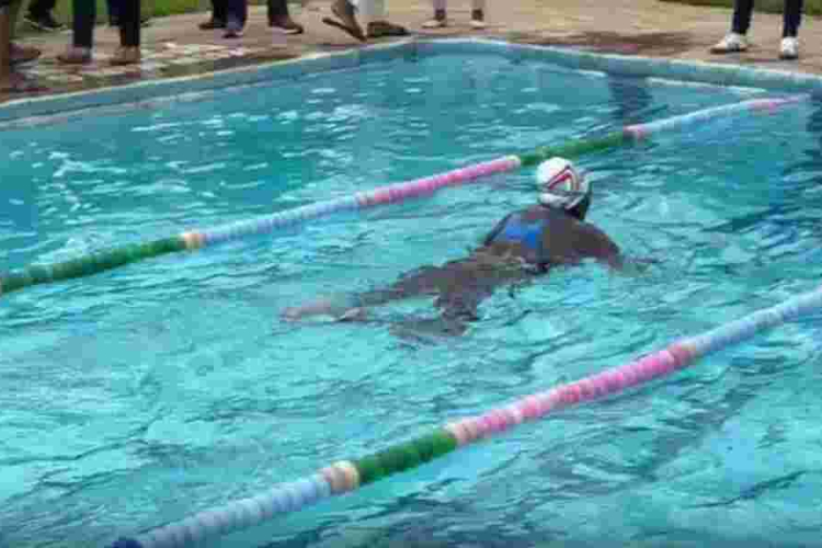 64-Year-Old Njeri Completes 6-Hour Swimming Marathon for Autism Awareness