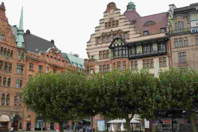 Sweden Streamlines EU Blue Card Process to Draw Global Talent