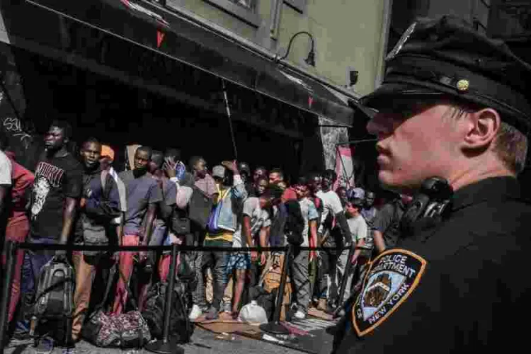 US Immigration Courts Close 914,000 Cases as Deportation Orders Rise 