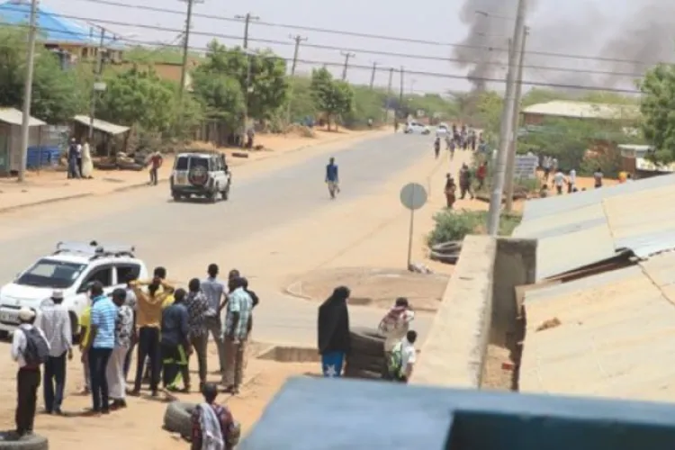 Mandera Assistant Chief Arrested for Helping Terror Suspects Obtain Kenyan IDs