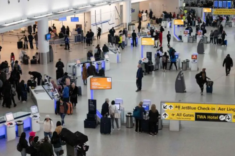 Essential Travel Guidelines for US Green Card and Visa Holders for Smooth Re-entry 