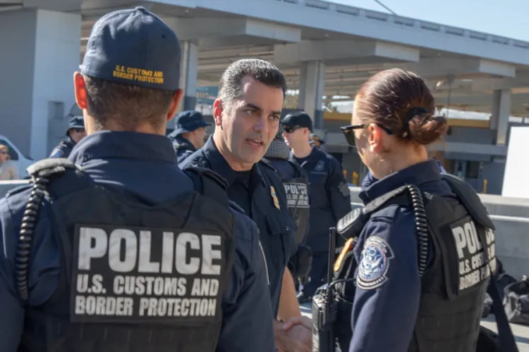 How to Handle Warrantless Searches When Entering the US