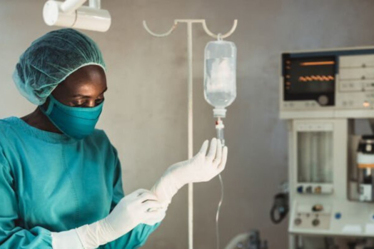 Surgeons in heels: The women defying medicine's ultimate gender barrier