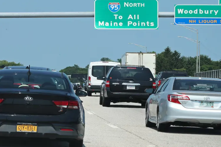 Bill Seeks to Block Driving Privileges for Undocumented Immigrants Without Green Cards