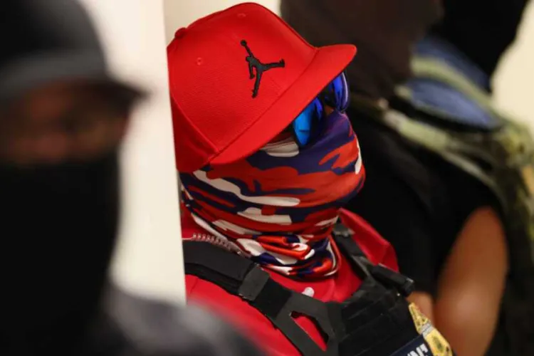 Masked Immigration Agents Fuel Public Fear and Confusion Across the US
