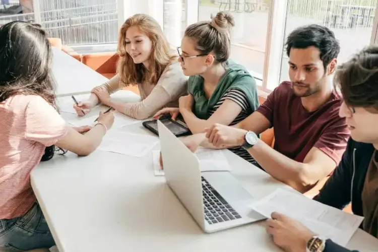 F-1 Visa Rule Change: International Students May Be Blocked from Changing Courses in First Year