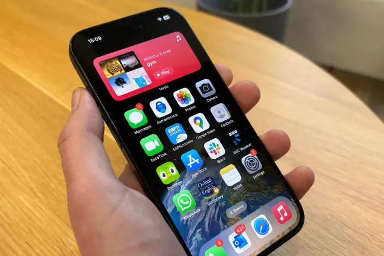 Stolen iPhone Leads Police to Recovery of 300 Stolen Gadgets in Mihang’o