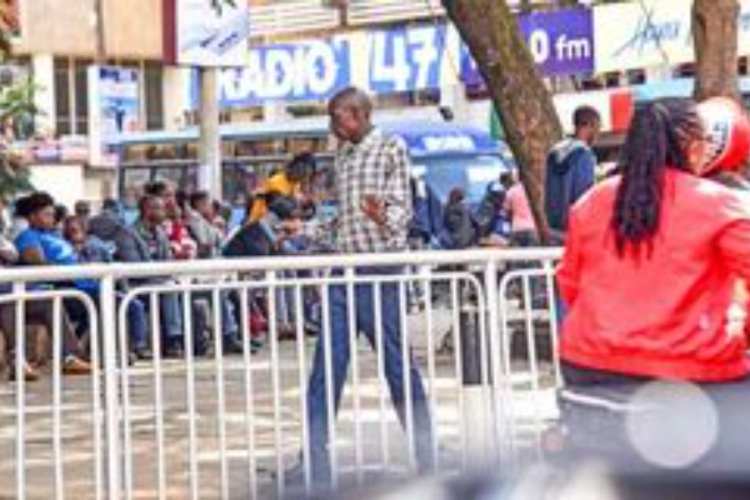 Nairobi’s Public Parks Become Meeting Grounds for Educated Yet Unemployed Youth