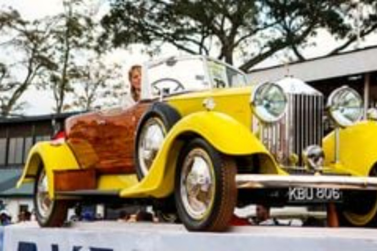Vintage Vehicles Shine at Nairobi Racecourse as Gata-Aura Takes Top Prize