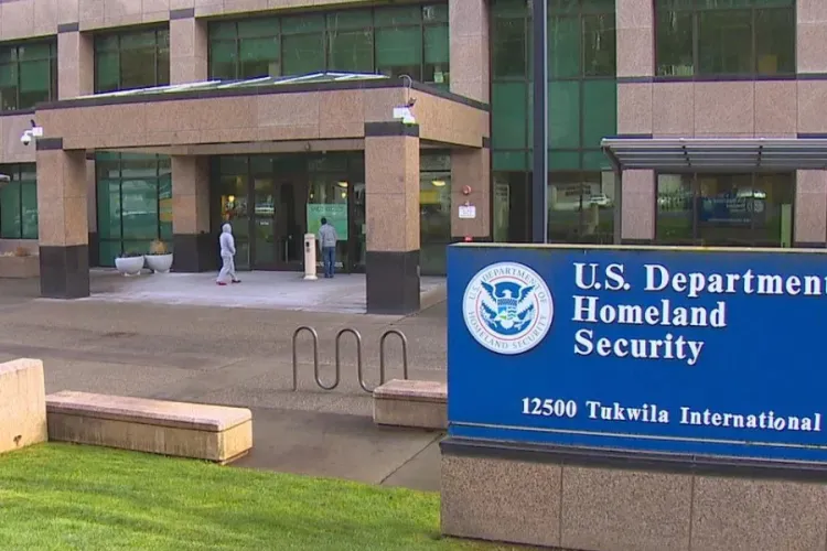 US to Photograph all Foreign Visitors Entering and Leaving the Country