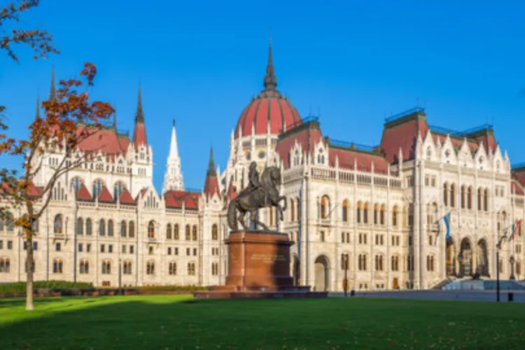 Kenyan Students Invited to Apply for Hungarian Scholarships