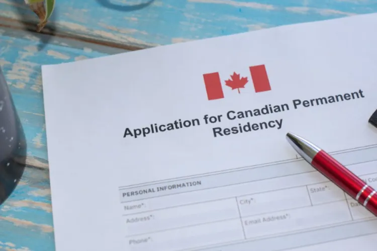 Canada Calls on Immigrants to Submit Permanent Residency Applications
