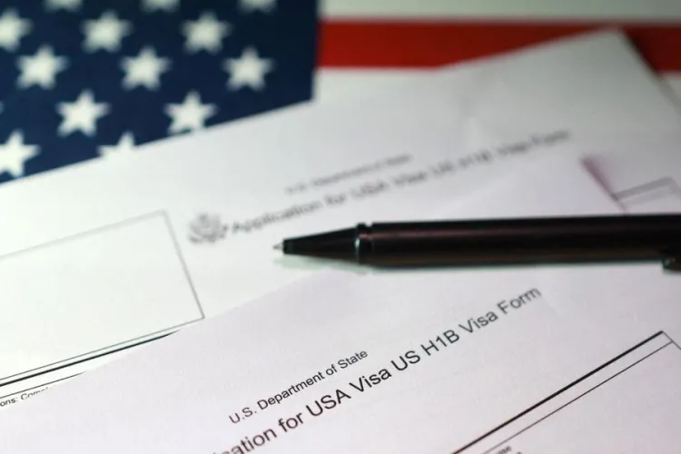 New H-1B Visa Changes: Applicants Must Reveal Social Media Accounts
