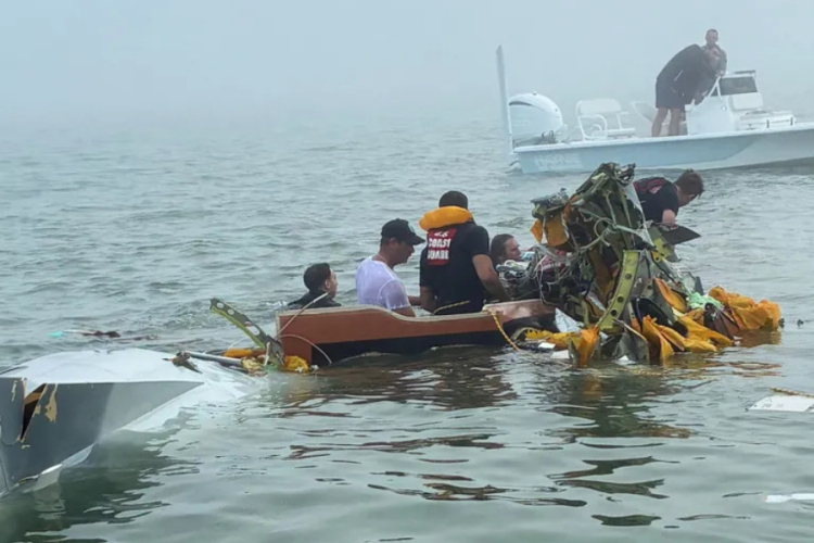 Five Killed in Texas Plane Crash Carrying Child Burn Victim