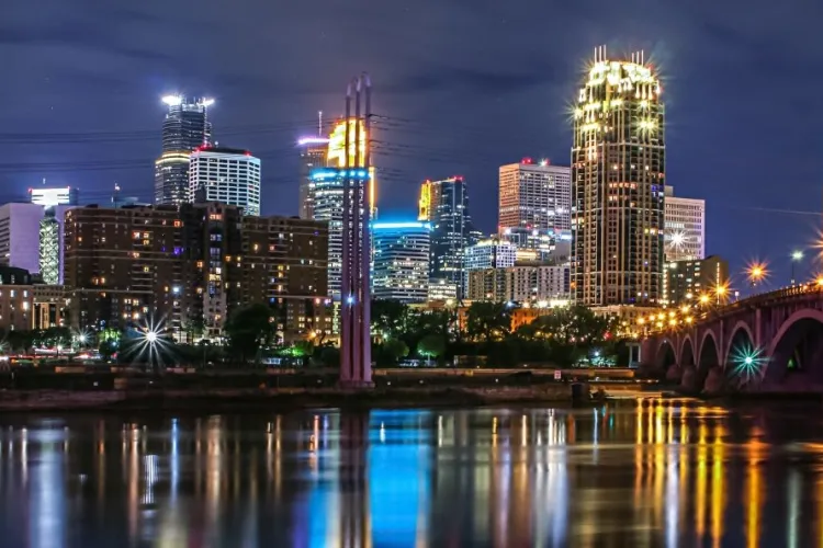 Federal Authorities Plan Immigration Sweep Targeting Somali Immigrants in Minnesota