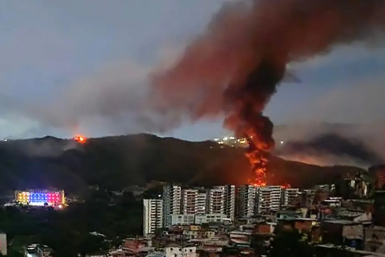 US Launches 'Large-scale Strike' on Venezuela and Captures President Maduro