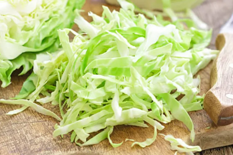 Why Nutritionists Are Encouraging More Cabbage on Kenyan Plates