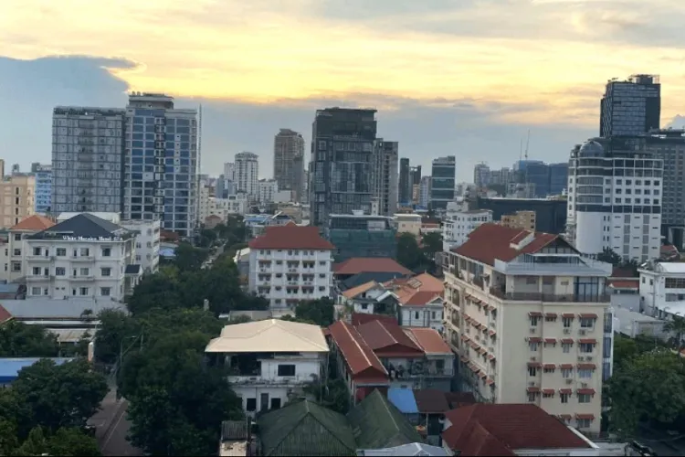 More Than 100 Kenyans Stranded in Cambodia After Fake Job Offers