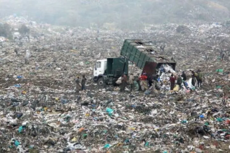 Ruto Unveils Joint Plan to Clear Nairobi Waste, Shut Down Dandora Dumpsite