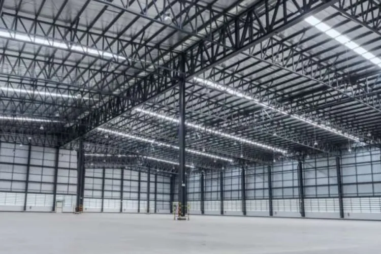 DHS Plans to Turn Massive US Warehouses Into Immigration Jails