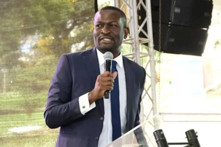 Sifuna Claims Ksh2 Billion Bribe Attempt as Linda Mwananchi Platforms Face Blockage