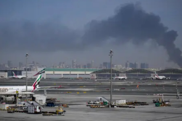 Kenyans Among Travellers Stranded After Drone Strike Near Dubai International Airport