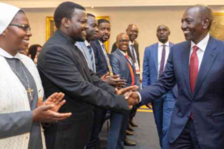 “Mumeskia Power?” Ruto’s Joke Delights Diaspora Crowd in Italy