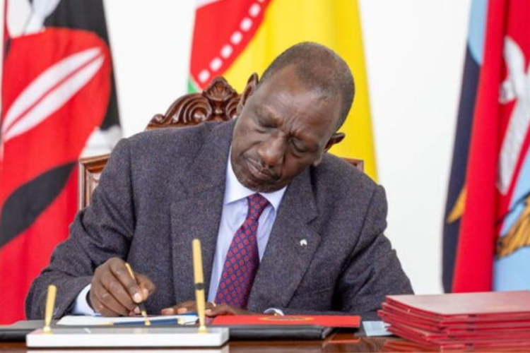 Over 200,000 Title Deeds to Be Issued in Coast Region, Says Ruto