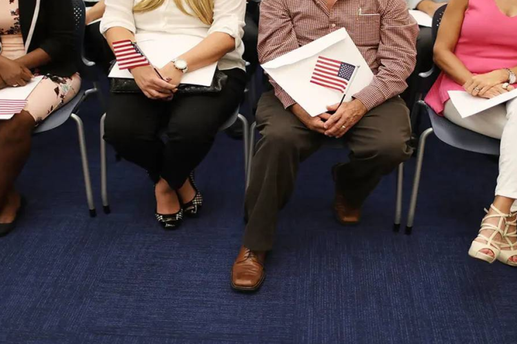 Green Card Crackdown: USCIS Officers Ordered to Scrutinise Immigration Histories