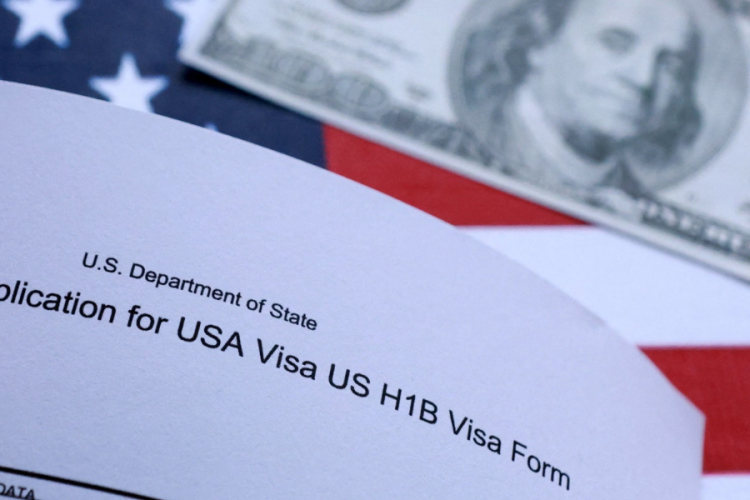 H-1B Visa Crisis? US Proposes $103K Fee as Applications Expected to Fall