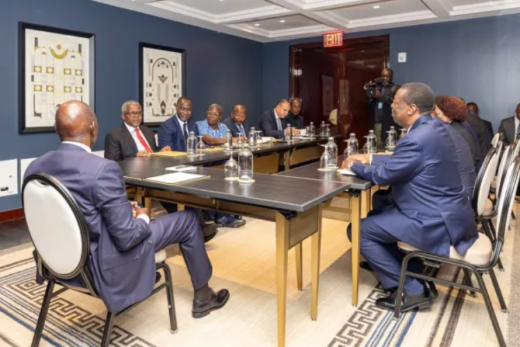 Ruto Says Kenya Ready to Begin Work on Dangote Oil Refinery
