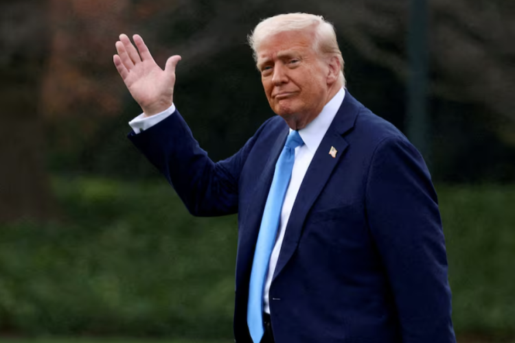 Thousands of Kenyan Jobs Saved as Trump Extends Agoa to 2028