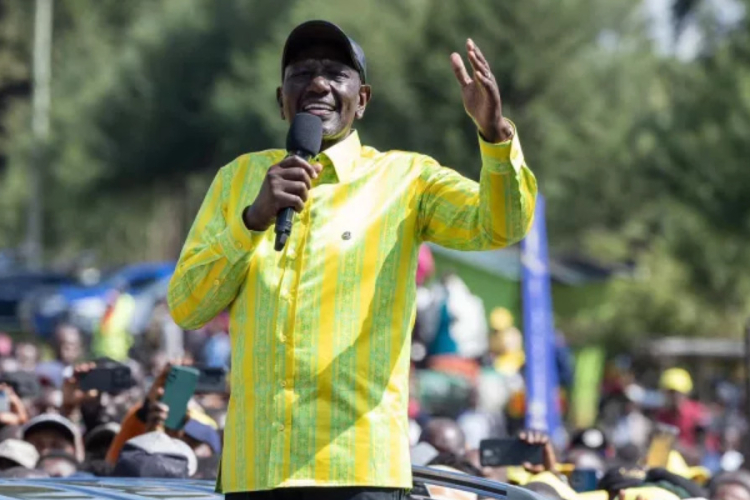 Ruto Targets 1 Million Votes in Kericho as He Announces Roads, Housing and Hospitals