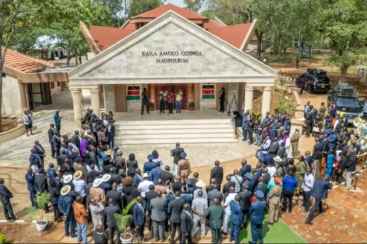 Ruto Unveils Raila Odinga Mausoleum in Bondo Ahead of First Anniversary