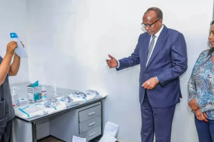 Kenya Sets Aside 241 Hospital Beds as Ebola Response Intensifies