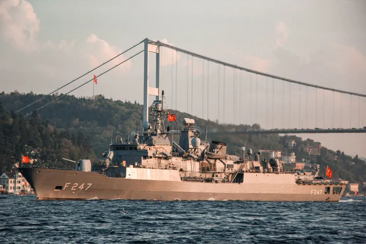 Iran's Strategic Pressure on the Strait of Hormuz Tests Global Diplomacy