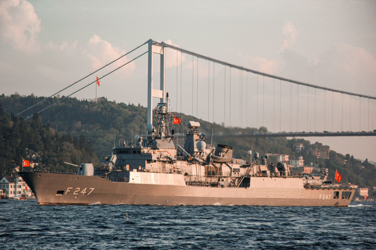 Iran's Strategic Pressure on the Strait of Hormuz Tests Global Diplomacy