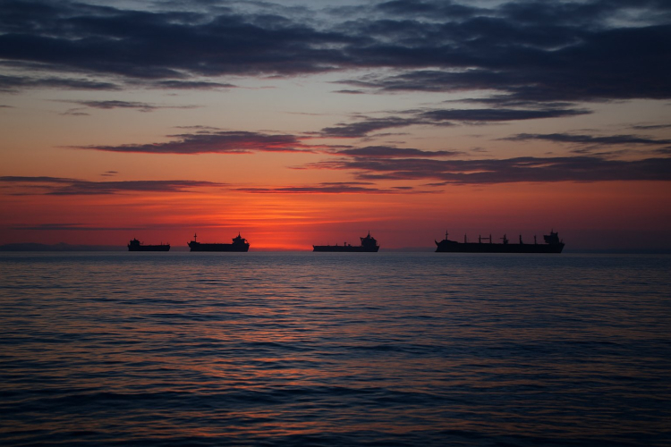 US and Iran trade retaliatory attacks on ships as conflict flares