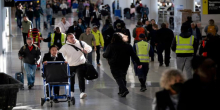 US Travel Rules Tighten as Passengers Face Increased Questioning at Airports