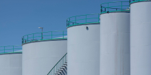 U.S. Eases Iran Oil Sanctions in Preliminary Deal, Impacting Global Markets